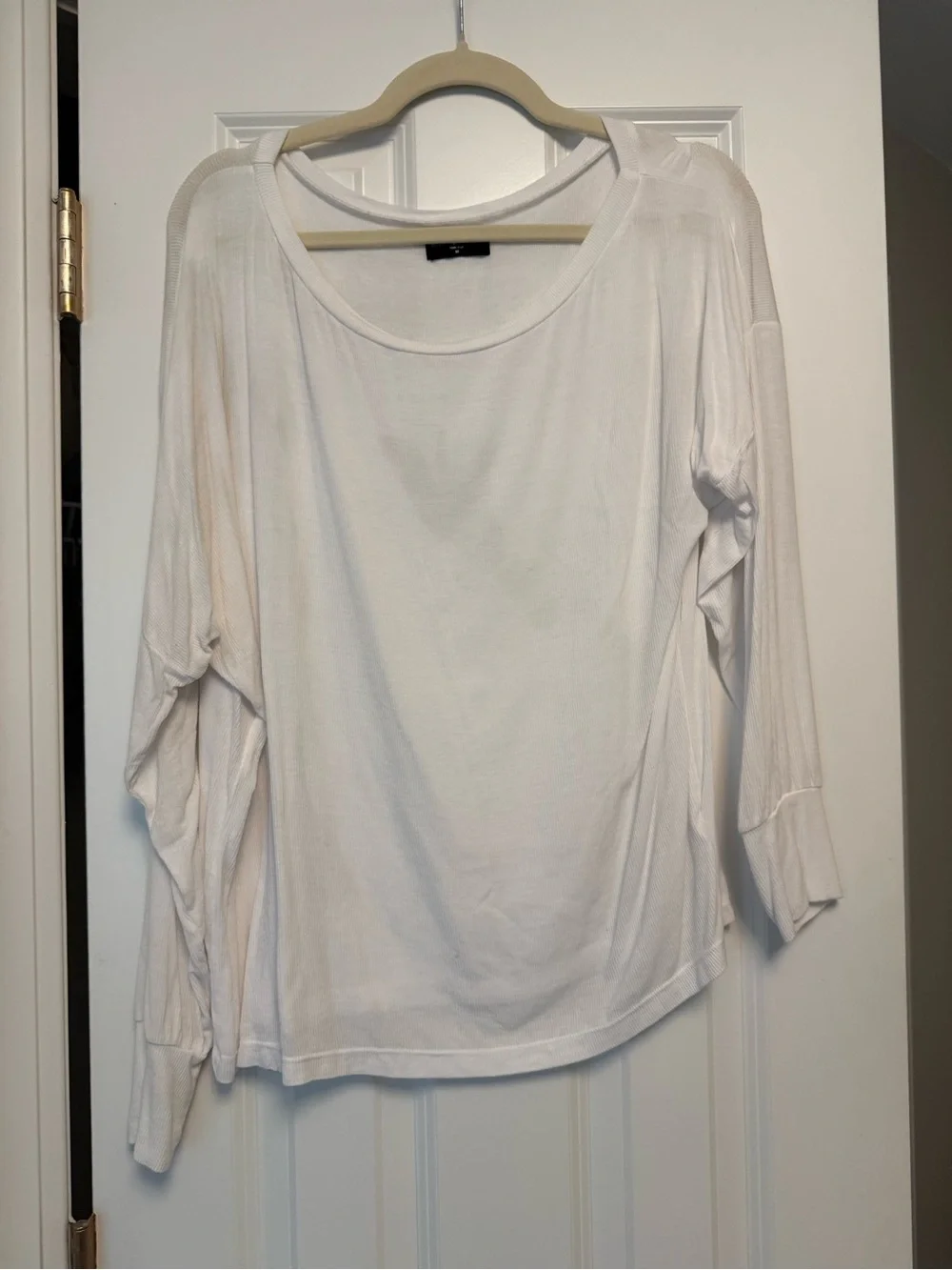 Michael Lauren White Scoop Neck Long Sleeve Tee